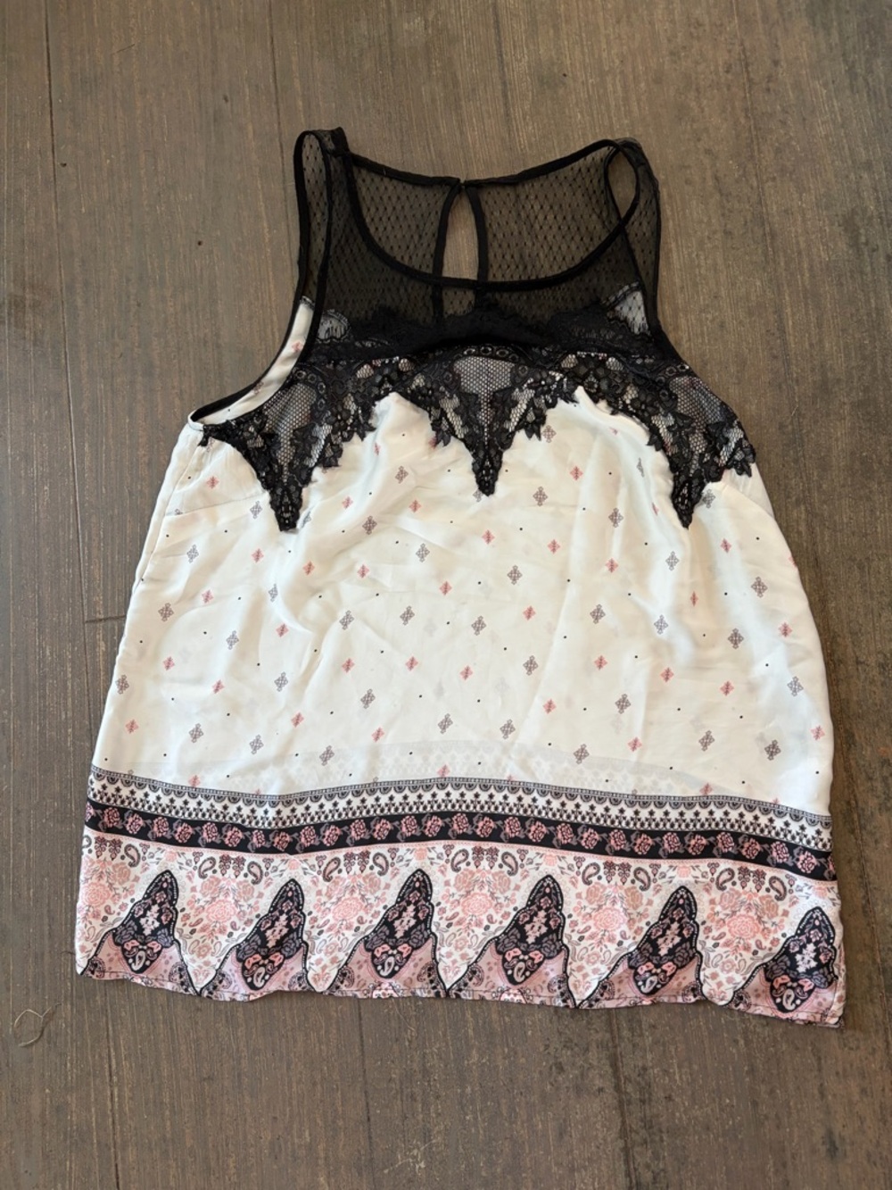 Maurice’s Sleeveless Lace Yoke Printed Tank Top - White/Black